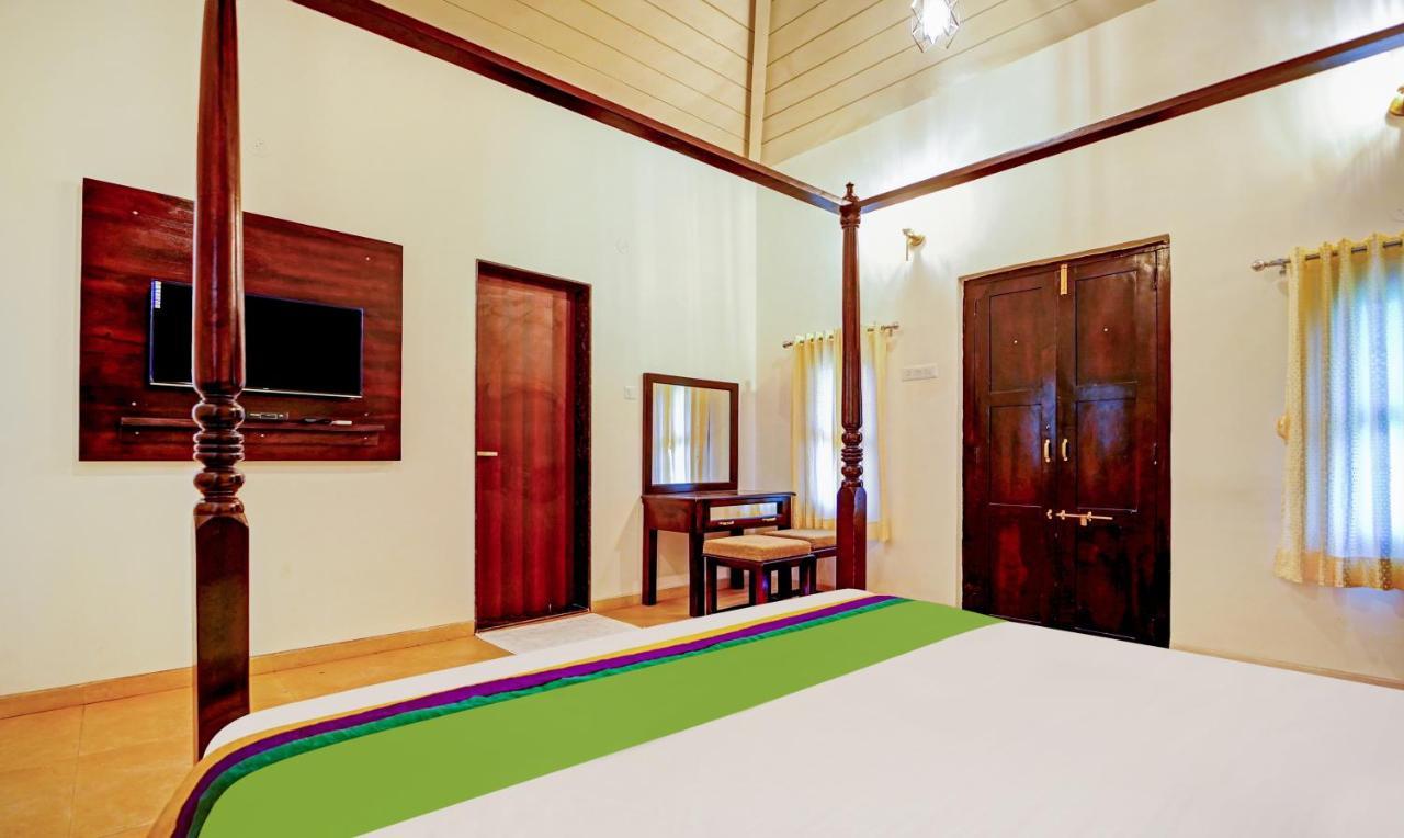 Siddhagiri Hotel And Resort Wai Εξωτερικό φωτογραφία